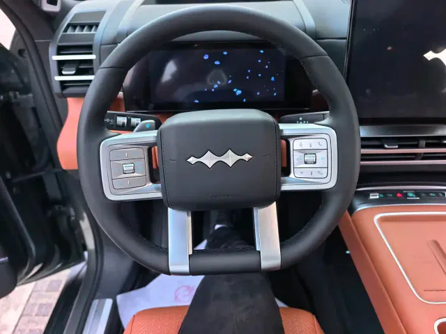 BYD FangChengBao Titanium 7 — Фото автомобиля 11
