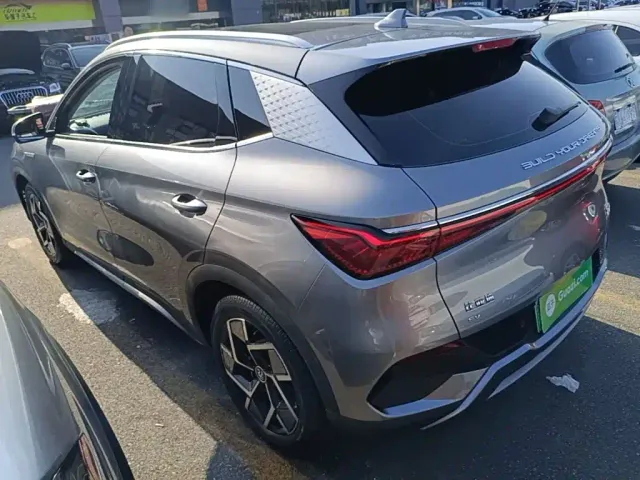 BYD Yuan PLUS — Фото автомобиля 4