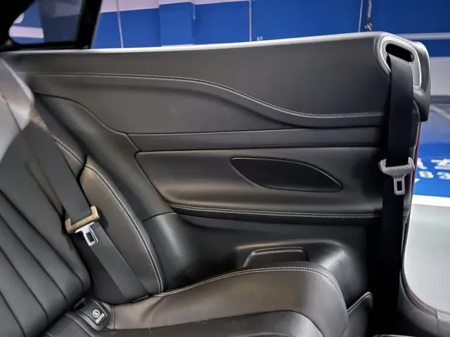Mercedes-Benz E-Class — Фото автомобиля 20
