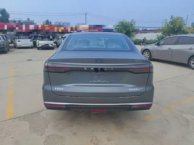 Geely Galaxy Stellar 6 — Фото автомобиля 5