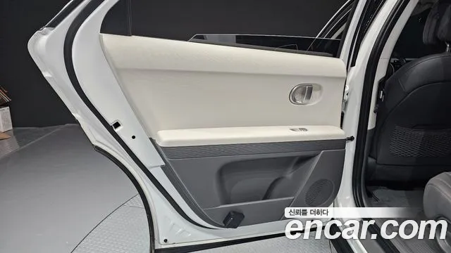 Hyundai Ioniq 5 — Фото автомобиля 14