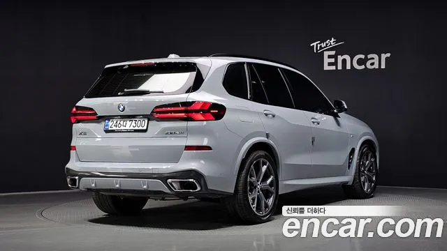 BMW X5 xDrive 40i M Sport — Фото автомобиля 2