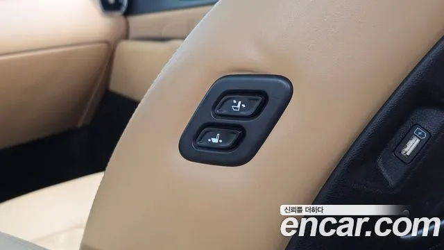 Kia Sorento Sorento 4-е поколение Бензин 2.5T 2WD — Фото автомобиля 30