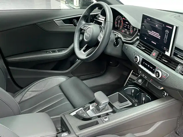 Audi A4L — Фото автомобиля 20