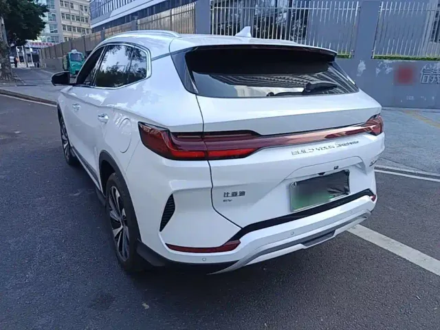 BYD Song PLUS — Фото автомобиля 4