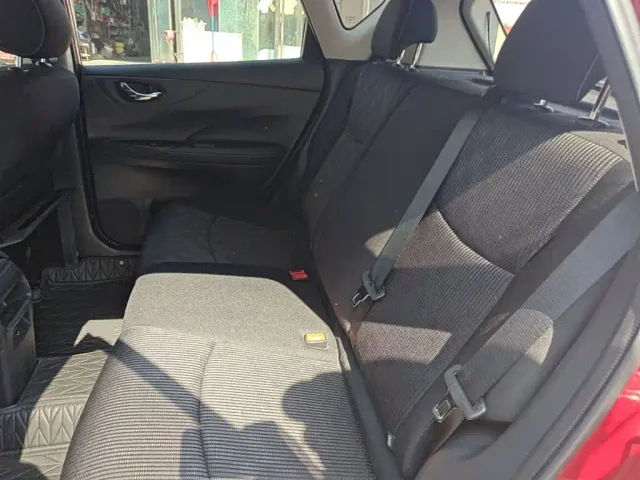Nissan Tiida — Фото автомобиля 16