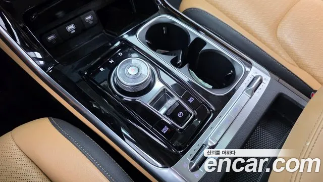 Kia Canival Carnival 4 поколение Бензин 7 мест Outdoor — Фото автомобиля 7