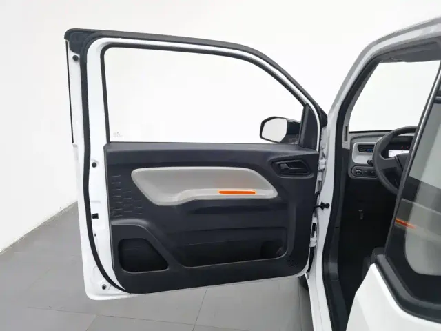 Wuling Hongguang Mini EV — Фото автомобиля 8