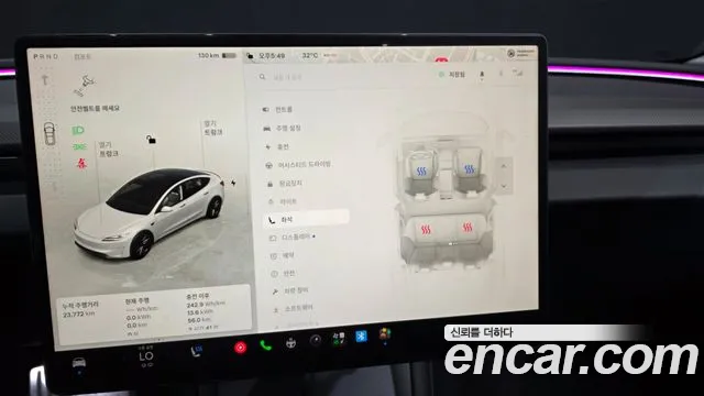 Tesla Model 3 — Фото автомобиля 14