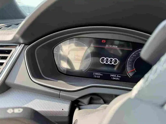 Audi Q5L — Фото автомобиля 4