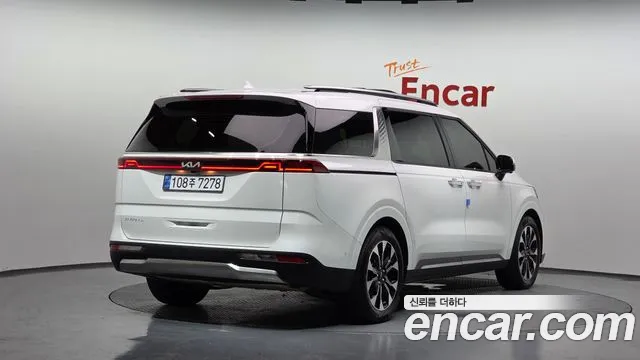 Kia Canival Carnival 4 поколение Бензин 9 мест Signature — Фото автомобиля 2