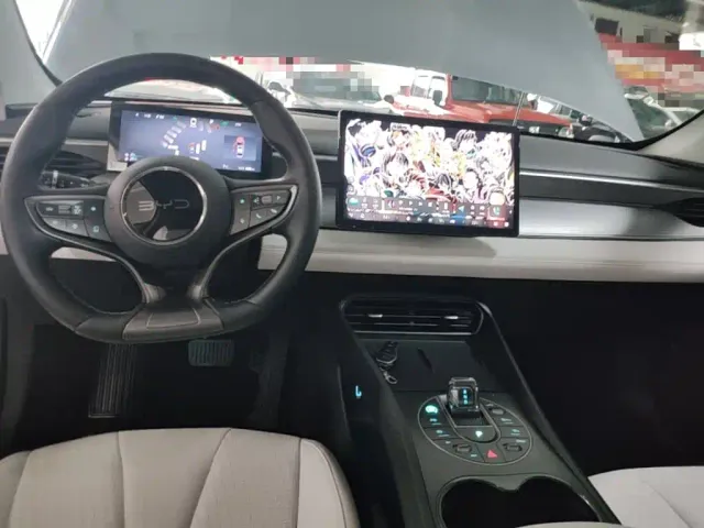 BYD Seal 05 DM-i — Фото автомобиля 9