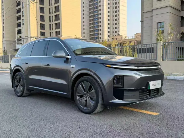 Li Auto L6 — Фото автомобиля 3