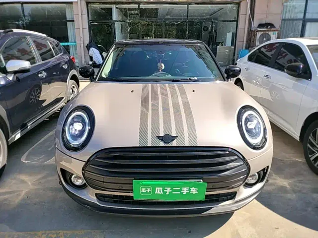 MINI Clubman — Фото автомобиля 2