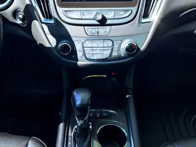 Chevrolet Malibu XL — Фото автомобиля 7