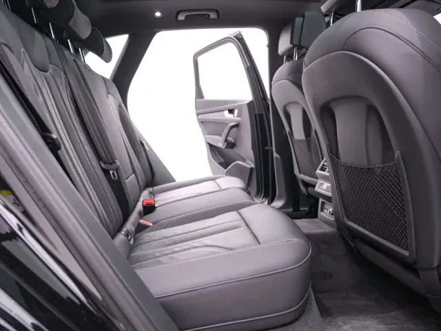Audi Q5L — Фото автомобиля 18