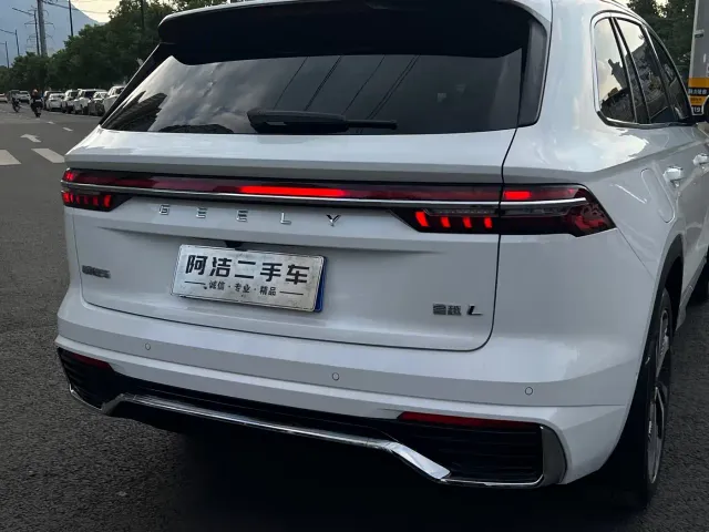 Geely Xingyue L — Фото автомобиля 27