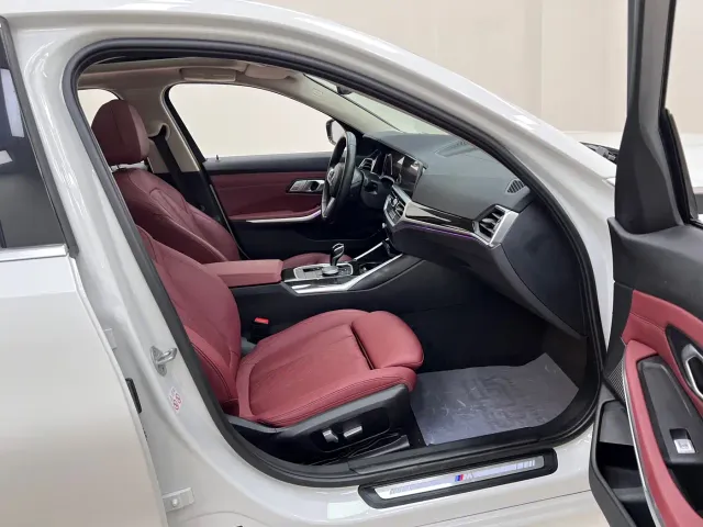BMW 3 Series — Фото автомобиля 22