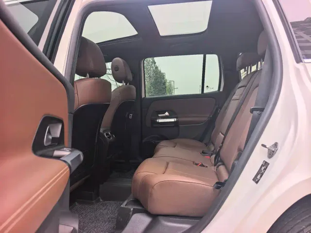 Mercedes-Benz GLB-Class — Фото автомобиля 14