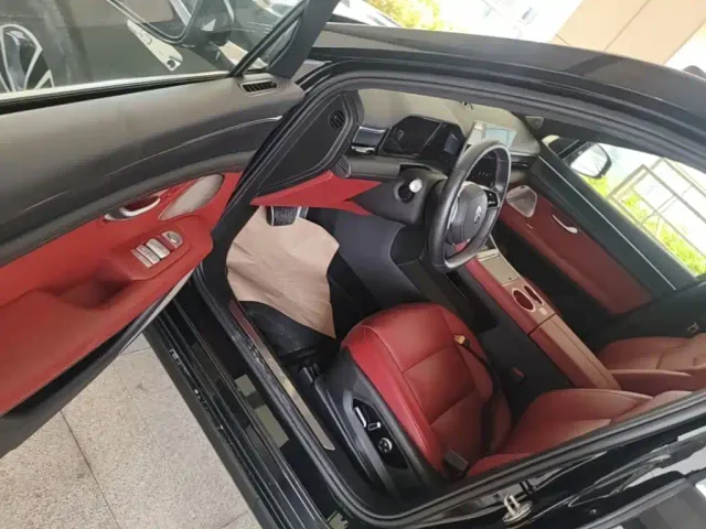 Aito M5 — Фото автомобиля 15