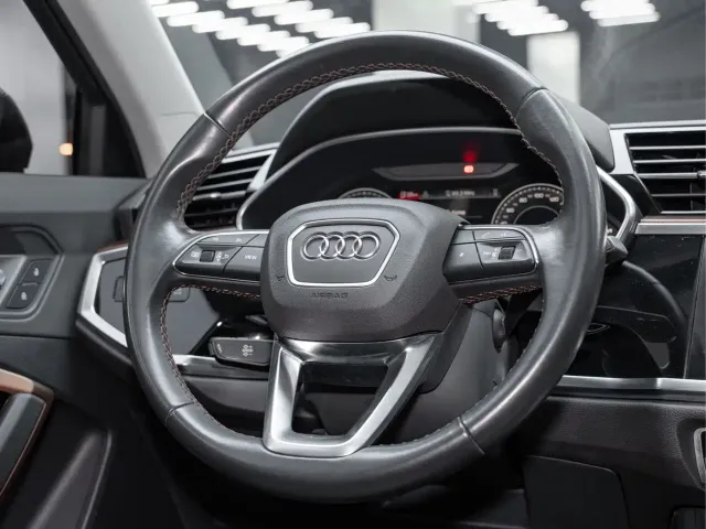 Audi Q3 — Фото автомобиля 13