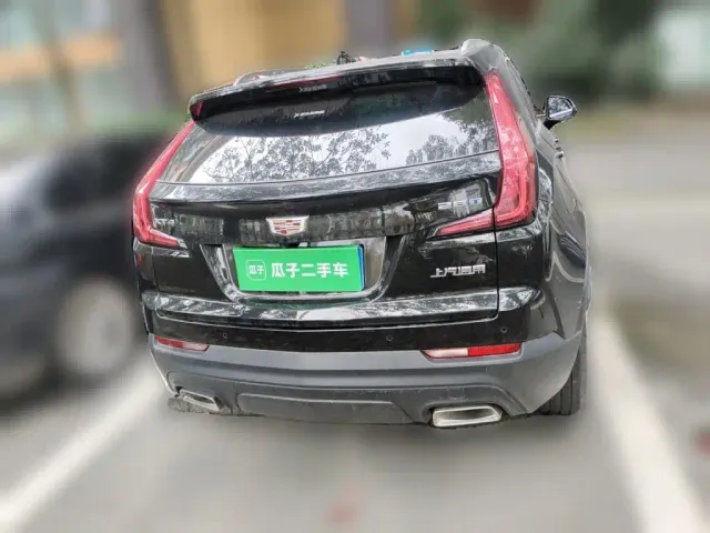 Cadillac XT4 — Фото автомобиля 3