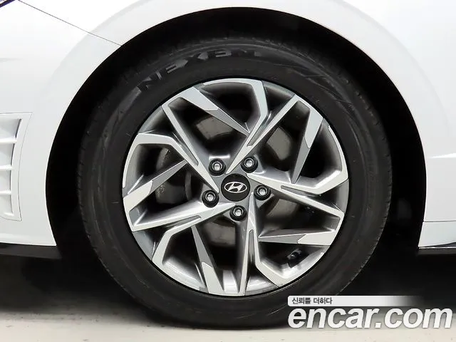 Hyundai Sonata Sonata (DN8) 1.6 Turbo — Фото автомобиля 20