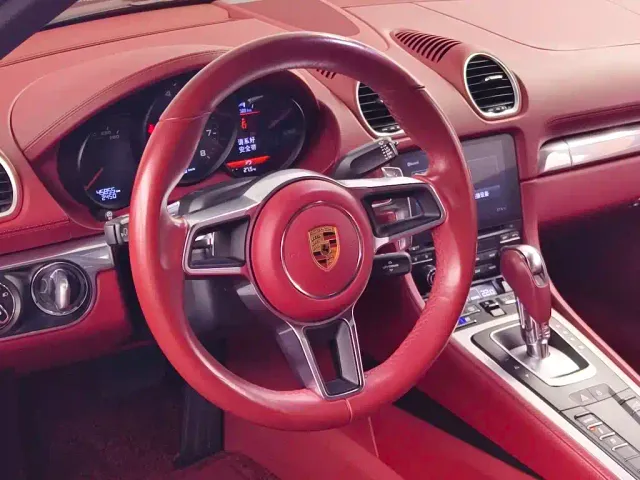 Porsche 718 — Фото автомобиля 10