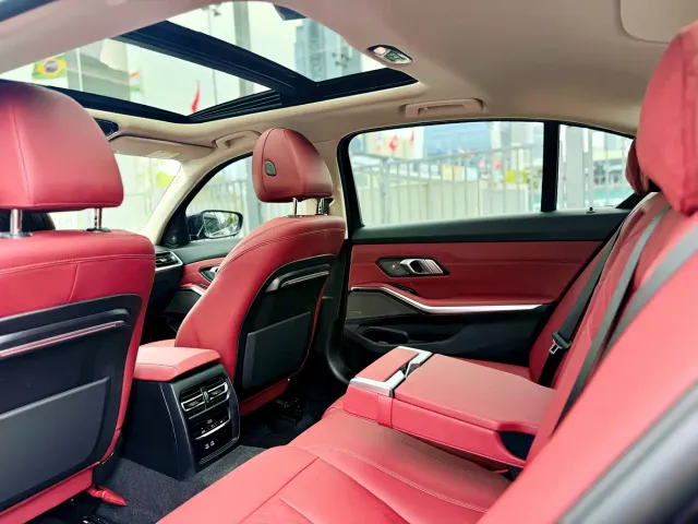 BMW 3 Series — Фото автомобиля 7