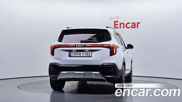 Kia Seltos New — Фото автомобиля 4