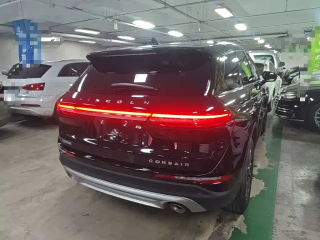 Lincoln Corsair — Фото автомобиля 6