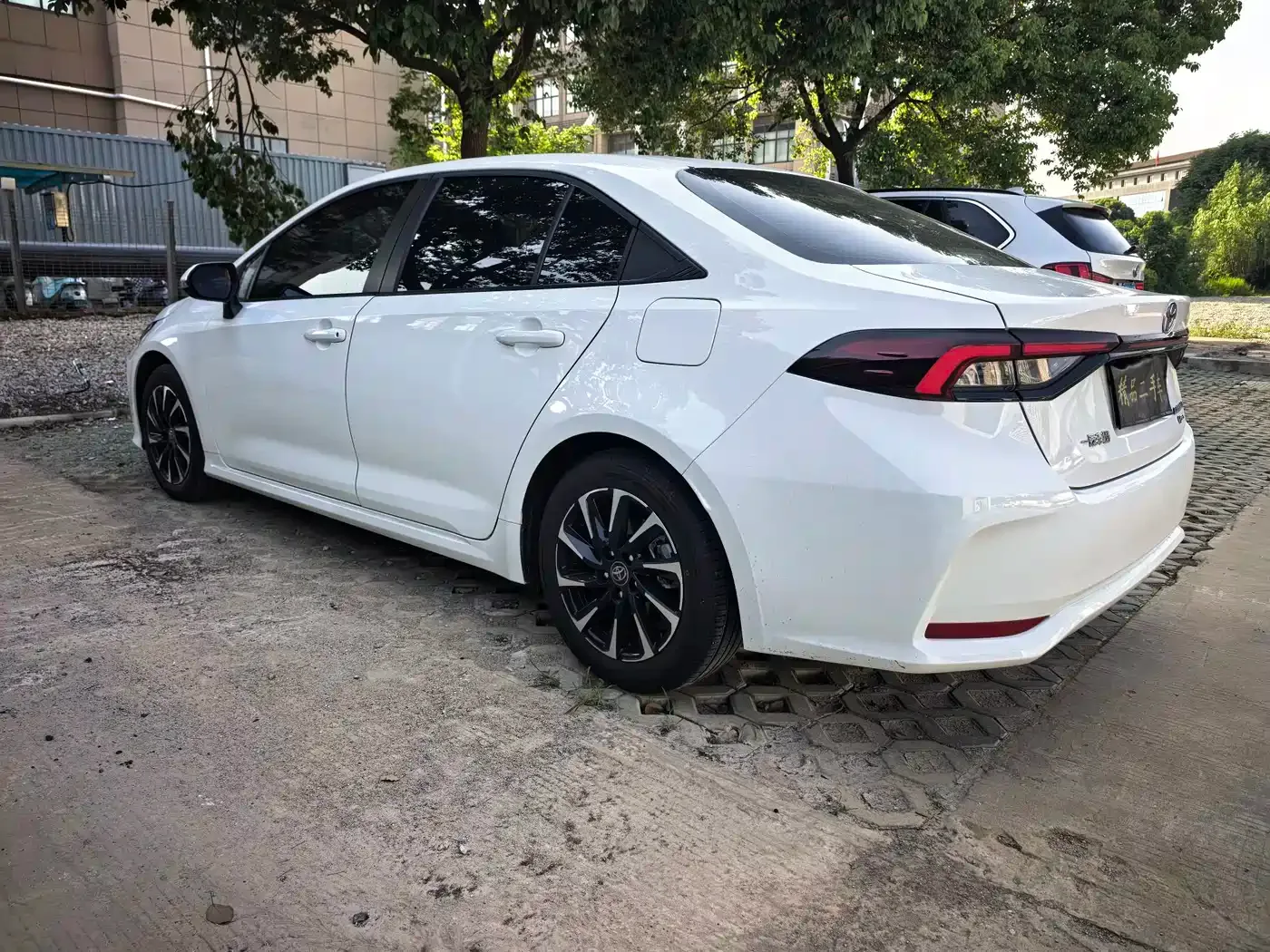 Toyota Corolla 2026 Model 1.8L Smart Hybrid Pioneer Edition — Фото автомобиля 18