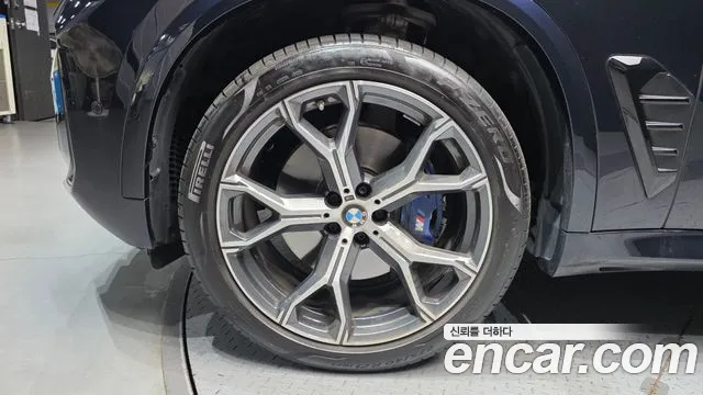 BMW X5 — Фото автомобиля 4