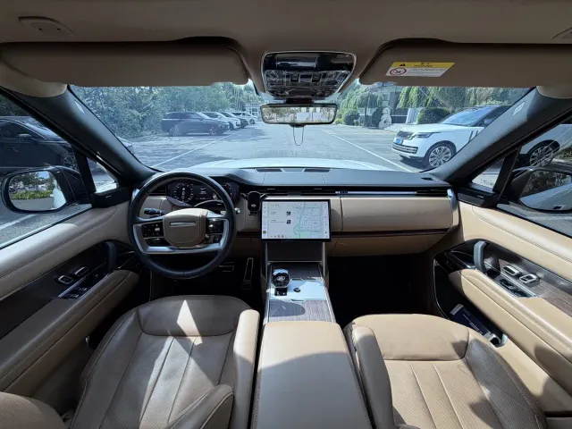 Land Rover Range Rover — Фото автомобиля 11