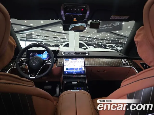 Mercedes-Benz S-Class — Фото автомобиля 17