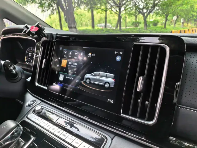 GAC Trumpchi M8 — Фото автомобиля 14