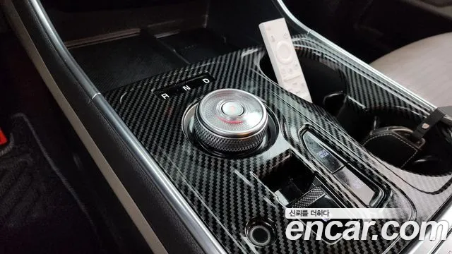 Kia Canival Новый Carnival 4 поколение Дизель 9 мест Hi-Limousine (Спецкузов) — Фото автомобиля 9