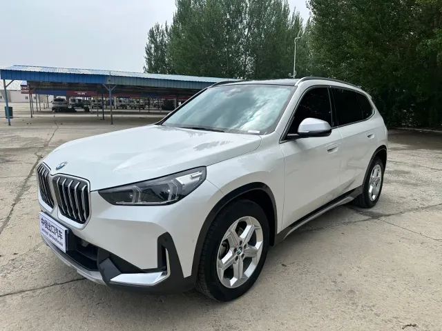 BMW X1 — Фото автомобиля 3