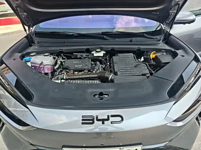 BYD Sealion 06 — Фото автомобиля 15