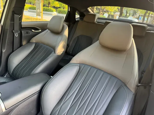 Changan Eado — Фото автомобиля 8