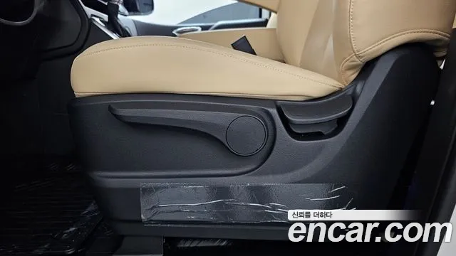 Hyundai Staria — Фото автомобиля 30