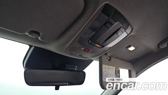 Kia Niro New — Фото автомобиля 30