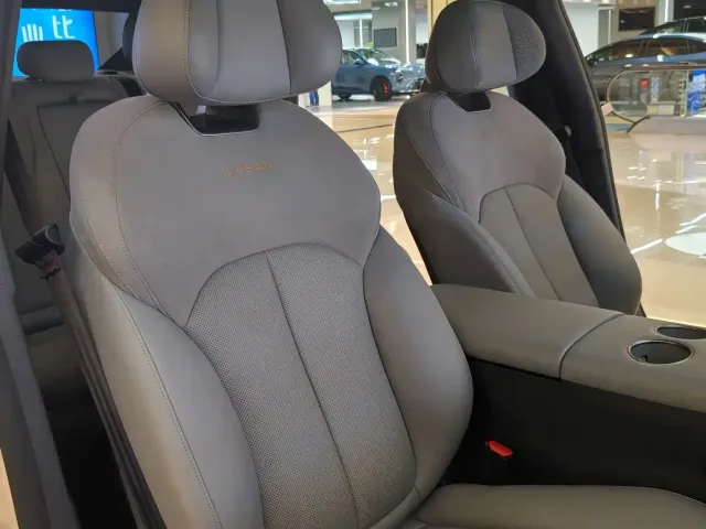 Nissan N7 — Фото автомобиля 24