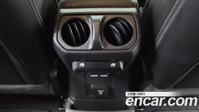 Jeep Wrangler Wrangler (JL) — Фото автомобиля 29