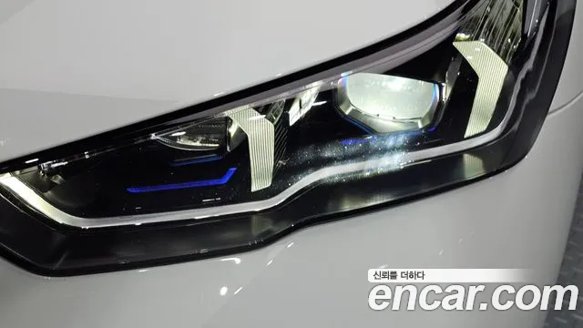 BMW i5 — Фото автомобиля 21