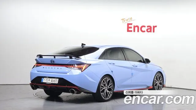 Hyundai AVANTE — Фото автомобиля 2