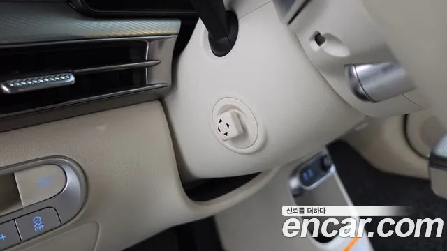 Genesis GV60 — Фото автомобиля 29