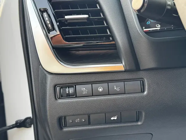 Nissan X-Trail — Фото автомобиля 21