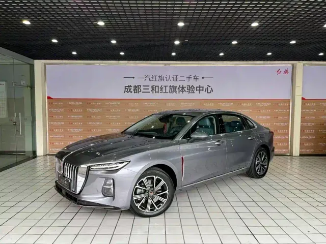 Фотография автомобиля — Hongqi H5 PHEV