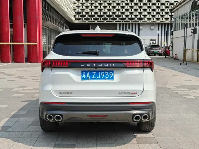 Jetour X70 Plus — Фото автомобиля 9